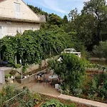 Marita - One Bedroom קורצולה