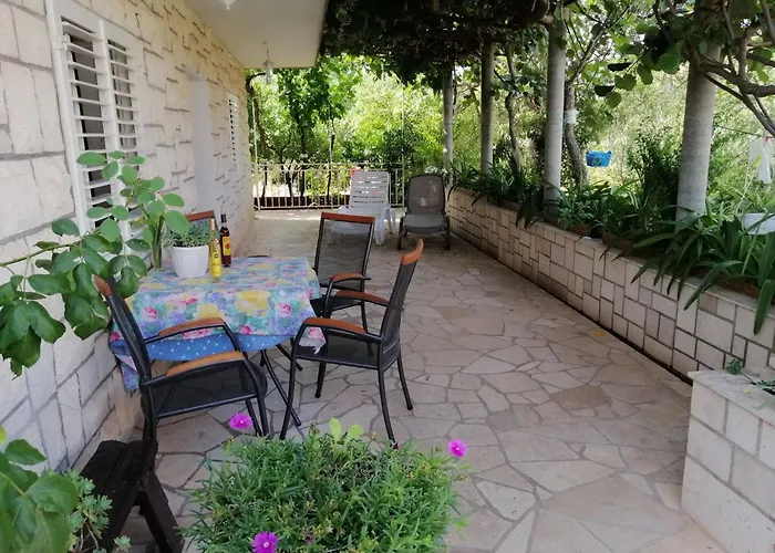 Marita - One Bedroom Apartament Korčula