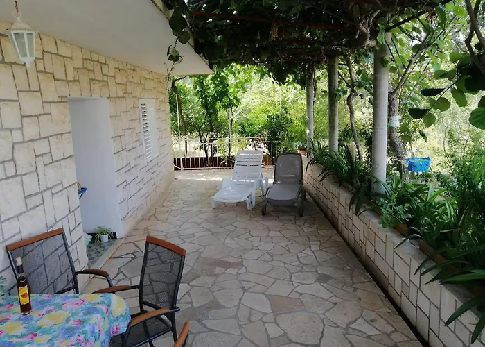 Marita - One Bedroom *