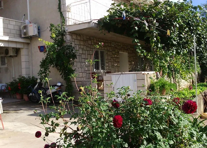 Marita - One Bedroom *