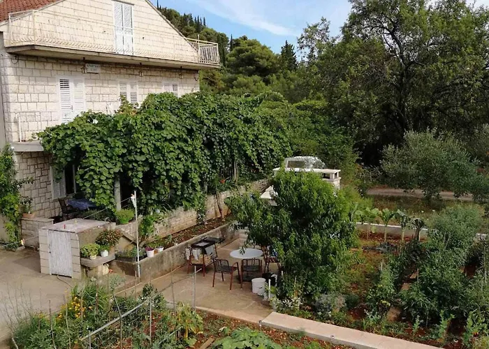 Marita - One Bedroom Korčula