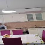 Marita - One Bedroom * كورتْشولا
